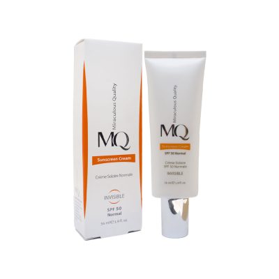 کرم ضد آفتاب بی رنگ ام کیو مناسب برای پوست معمولی با SPF50